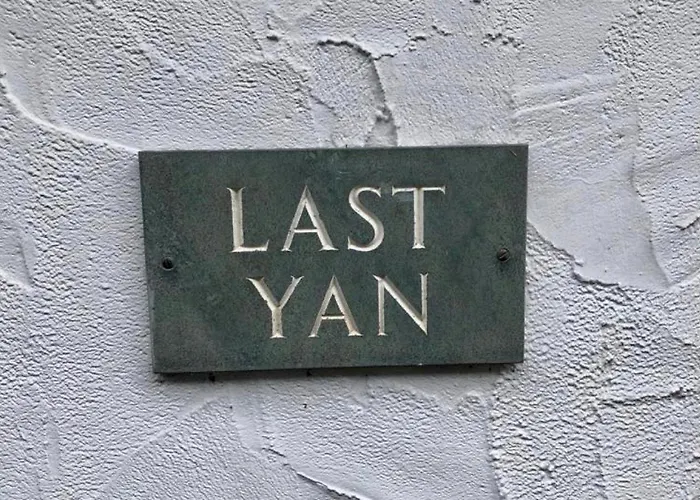 Last Yan Cottage